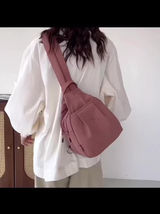 2025新款双肩包女帆布多功能小型旅行背包简约时尚牛津布通勤休闲#女包#帆布包#双肩包#背包#包包@DOU+上热门