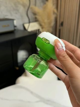 室内电热蚊香液加热器,儿童房温和驱蚊,安全有效#省心省力