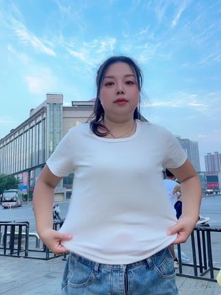 清货啦19.9现货运费险全部都有 清货啦~放假啦#大码女装 #遮肉显瘦 #200斤 #宝妈 #清货啦
