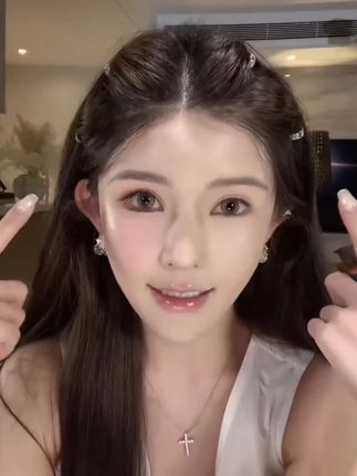 超美的时尚小单品~轻松打造高颅顶头包脸#发扣 #发型教程 #高颅顶 #美出新高度 #好物推荐