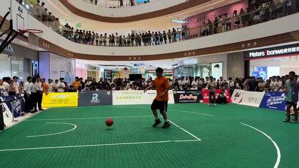 #篮球男孩的快乐 #我的女孩👧🏻 这两年这些年 不变的对篮球的热爱🏀 改变的是多了份热爱👧#加油你是最棒的 #萌娃