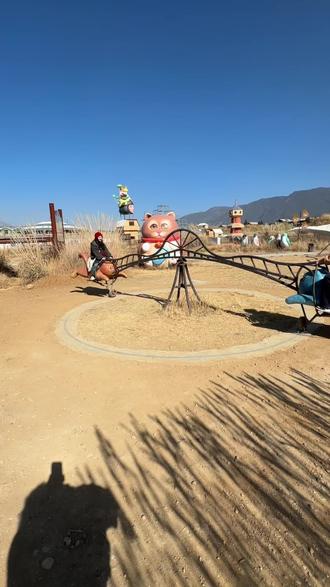 丽江特种兵:五分钟,从闲适古镇穿越到童话废土!!! #旅行vlog #丽江 #束河古镇 #荒野之国 #吹爆美好目的地