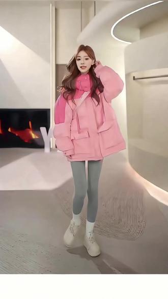 冬天穿这件棉服,小个子也能显高显瘦! #冬季穿搭 #小个子穿搭 #韩系穿搭 #棉服 #小个子冬季保暖穿搭