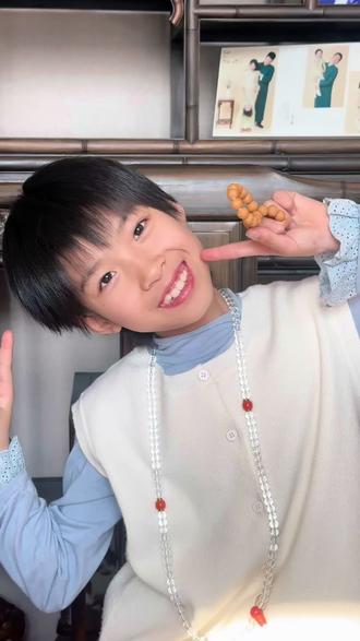 陪娃复习 二年级下语文 第三课《开满鲜花的小路》——Vlog邪修学习大法
#二年级语文 #家有小学生 #学习vlog打卡 #开满鲜花的小路