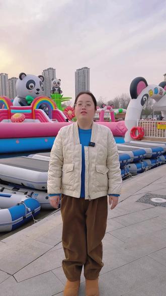 天逸公园水上熊猫乐园,有这么多好玩的,水上三轮车、各种游船、水上淘气堡、水上滚筒,赶紧来体验吧#运城春节去哪玩 #运城周末去哪玩 #遛娃好去处 #亲子游玩好去处