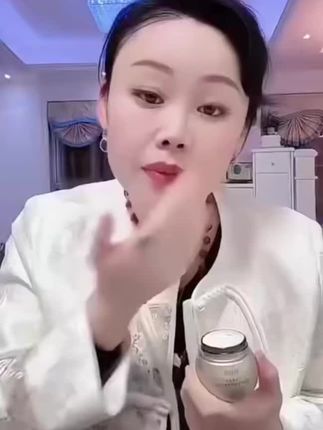 【草帽姐专属/拍一发二】草帽姐自用推荐 冬虫夏草贵妇膏 9.9发2个 保湿滋润 抗皱紧致 好用#草帽姐 #好物推荐🔥 #自用好物分享 #贵妇膏