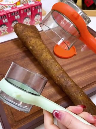 这个东西你见过吗?用它削皮干净快速还能自动收纳真方便#削皮刀 @DOU+小助手