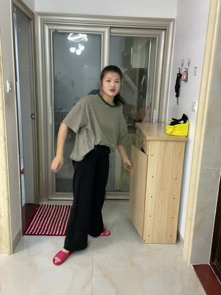 我腿是小儿麻痹症后遗症
