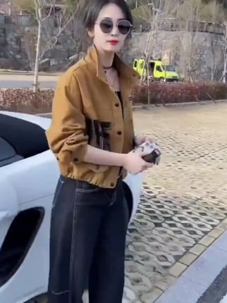 纯棉时尚独特短外套女2025春秋新款高级感减龄小个子妈妈夹克上衣,时尚休闲,减龄显瘦