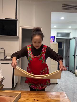 好物推荐🔥🔥🔥#揉面垫 #和孙女在一起的快乐时光 @抖音创作小助手