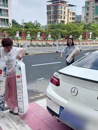 #臻诺卷纸 #巨无霸卷纸 #纸巾 #家用卷纸 #大包卷纸 = =