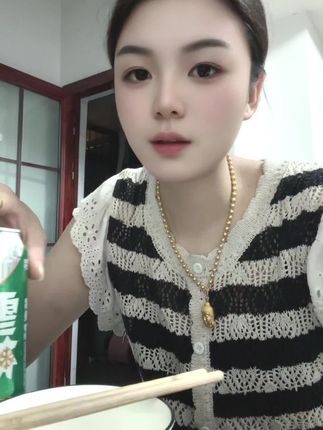白天归顺生活 夜晚归顺灵魂 什么才是疲惫生活的解药#有点上头 #喝酒🍺