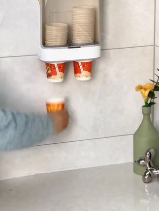 一次性杯子就用这个#取杯器 收纳,干净卫生,拿取也方便#每日分享 #一次性杯子取杯器 #家用好物