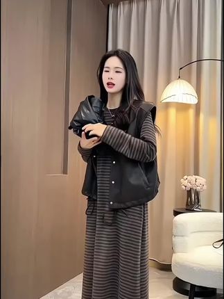 2025秋季新款时尚显瘦气质网红高档洋气女马甲长裙宽松大码两件套#高级感穿搭 #时尚显瘦穿搭 #遮肉显瘦 #内容过于真实 #无限回购的宝藏单品