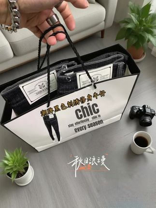 #男士牛仔裤 #拿捏穿搭公式 #ootd穿搭 #无限回购的宝藏单品 #2025年秋季都流行穿什么 @抖加🔥上热门🔥dou+🔥热点宝 @抖加上热门