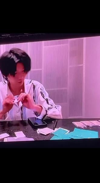 #云熠99
香港演唱会‖后援会太棒了
