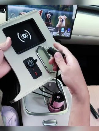 #埃安UT前置物架专用内饰无线充电器鹦鹉龙过道改装置物盒无损安装#汽车用品 #汽车好物 #埃安UT#无线充电拓展坞