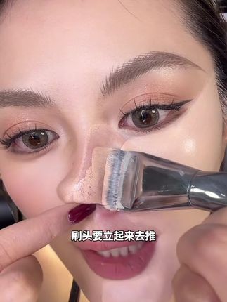 化妆师们强烈推荐的粉底刷真的牛!!一刷一个底妆均匀服帖扒脸啊!!#粉底刷#底妆#种草 #分享爱用物