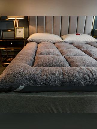 加厚保暖羊羔绒床垫床褥子双人可折叠学生宿舍单人铺底垫被软褥子#被软褥子 #加厚床垫 #羊羔绒床垫 #保暖床垫 #双人床褥子