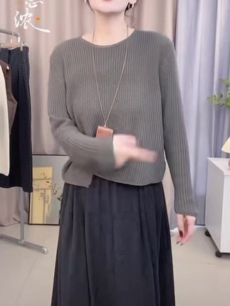 韩系设计感下摆提扣针织衫女秋季新款百搭简约休闲纯色毛衣T #时尚穿搭 #显瘦穿搭 #谁穿谁好看