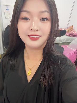 没有优于别人的本事,那就勤劳一点,努力一点。日子就是早出晚归,一日三餐,过着平淡的日子,不需要与任何人攀比,在自己的能力范围努力就好。#工作日常记录 #努力的人最幸运 #记录我的生活