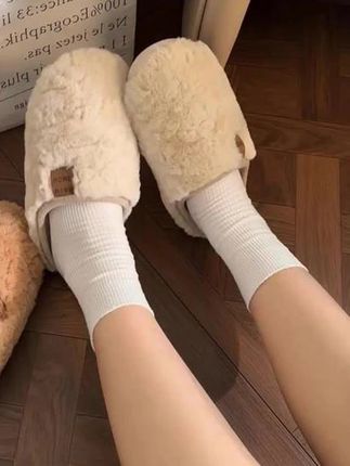 秋冬室内防滑静音女款棉拖鞋四季通用踩屎感室内保暖地板拖鞋 #棉拖鞋#  好穿不累脚  #软底软面穿上超舒服  #好穿又好搭  #冬季必备