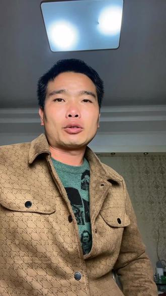 天价螺丝,换两颗螺丝收费一万八#万万没想到#汽车维修#汽车#买车避坑#新能源汽车