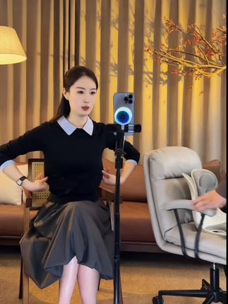 时尚撞色长袖polo针织衫女秋季新款内搭打底宽松显瘦减龄气质上衣#面料清透舒适不闷热#优雅气质#时尚穿搭 #慵懒随性又百搭#针织衫