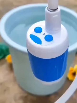 户外宿舍洗澡神器家用租房农村电动便携式简易自吸淋浴器充电花洒#秀秀好物#洗澡#洗澡机#方便使用@DOU+小助手 @抖加小助理 @DOU+上热门