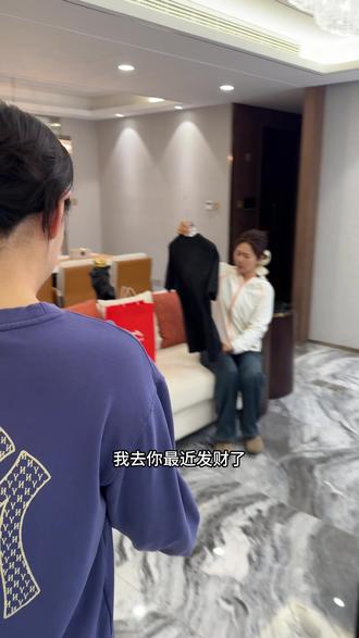 几十块钱,打球跑步都能穿,太舒服了,官旗发货,不多#李宁短袖 #速干 #健身穿搭 #速干短袖男 #李宁