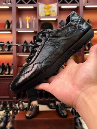 头层牛皮休闲鞋#只做高品质 #上等牛皮男鞋 #高档纯牛皮鞋男士 #潮流男鞋搭配 #真皮鞋