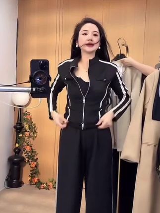 #今日穿搭 #高级感穿搭 #简约大气 #日常穿搭 #气场全开