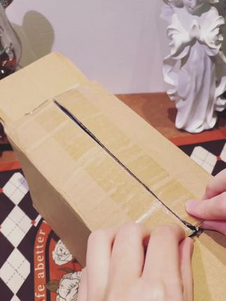 爽肤水湿敷木乃伊棉片,轻薄易拉伸,滋润肌肤水润抑制粉刺,能够帮助清除多余油脂,减少粉刺产生