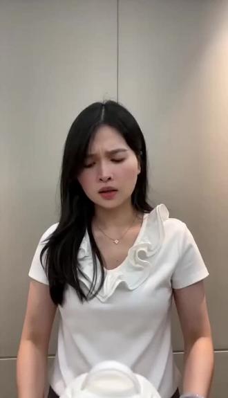 STK 破茧成蝶双肩包背包基础双肩包stk蛇纹压花背包#轻奢包包分享 #经典包包永不过时 #背包#双肩包#背包推荐