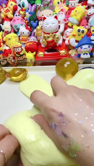 挖什么呢这么解压#玩泥系列 #挖宝