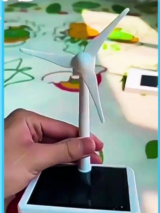 这就是我家毛孩子做梦都想要的风力发电机模型,它不用安装电池,也不用电池,有光就能旋转的风车模型,太酷了,快给孩子安排一个吧#好东西一起分享  #儿童玩具 #太阳能 #儿童生日礼物