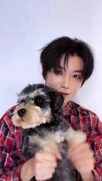 霸总的爱:吃不下了,还要硬给
#云熠 #郝熠然 #云旗