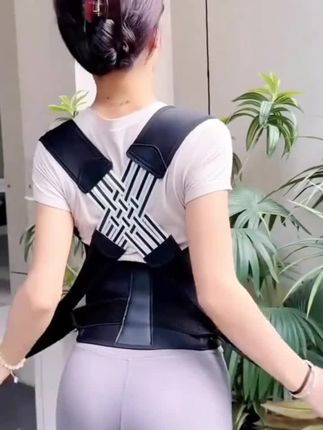 含胸驼背真的很影响气质!试试这款背背佳,一穿一拉,后背有支撑,帮你轻松挺直,超好用!#背背佳驼背矫正 #背部矫正神器 #背背佳 #开肩矫姿带#好物推荐🔥
