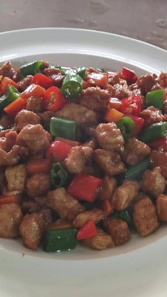 家常菜中的米饭杀手,辣子肉丁教程。