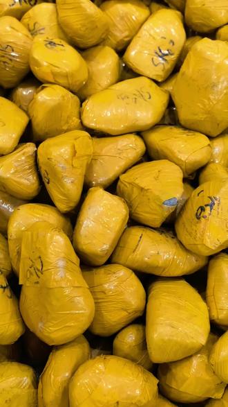 第12集:都怪豆包#翡翠原石 #翡翠实战经验 #翡翠实战切料 #以石会友 #翡翠知识