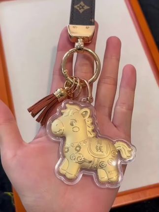 水贝金色马上有钱999钥匙扣包包挂件手机挂绳马上有钱钥匙挂件#钥匙扣 #挂饰挂件 #小物件 #挂件