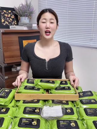 300只要9块9,真的太划算了吧,卸妆力也是嘎嘎牛