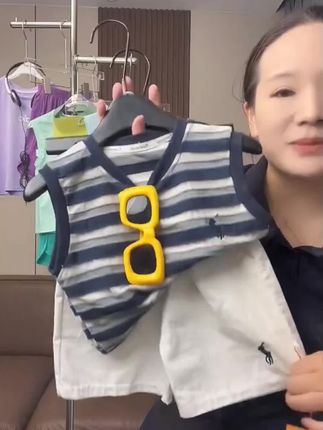儿童背心套装2025夏季薄男童女童藏青条纹上衣宝宝短袖短裤两件套##童装#短袖#童装搭配