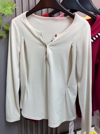 #哺乳期 #辣妈穿搭 #潮妈喂奶衣