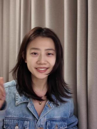 国自然经验分享!先收藏!希望明年用不到 本子本来是好本子!AI是锦上添花
本子本来就是烂本子,AI是💩上雕花
——写在前面
今年到底能不能用AI
能!guan方有文件!请自己解读
视频很长!主要讲了
~Gemini、deepseek等各大模型的使用感受
~Gemini案例实操
~用AI快速入门生信分析
~用AI一键生成机制图、流程图
~Qorder生成数据结果图详解
#国自然 # #gemini # #医生日常 # #硕博圈 # #AI