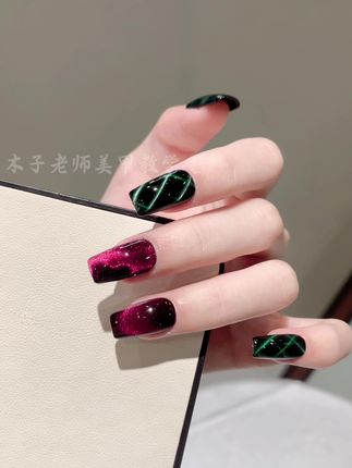 没想到吸铁磁还能玩出这么多花样呢 #美甲💅 #美甲分享 #磁铁 #今日分享 #菊籽美甲的故事