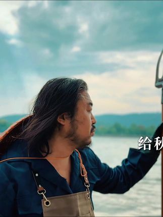 给秋雅的一封信 故事的最后,秋雅嫁了人,而袁华还是一个人。 #音乐灵感推荐 #秋雅 #看见音乐 #袁华 #音乐种草计划