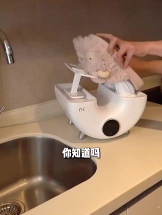 小旋风净鞋器干鞋器除臭杀菌全自动家用#哄鞋神器 #哄鞋 #全自动哄鞋机#干鞋器#好物分享