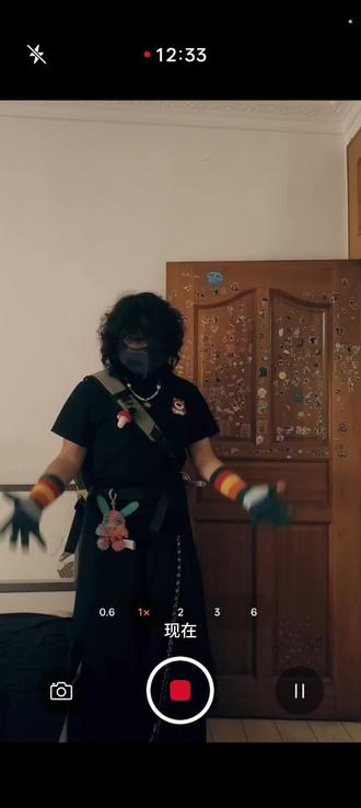 最近很火的豆包教穿搭
其实还行,这样出门
#豆包搭配 #豆包 #硬照 #穿搭 #拍照姿势