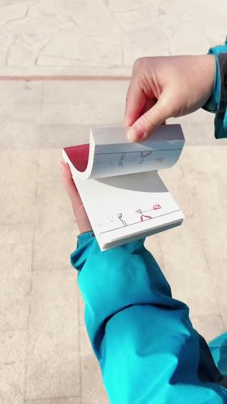 火柴人手翻画 一翻就动!超有趣火柴人动画 #火柴人手翻画 #手翻书 #手绘动画 #儿童益智 #控笔练习